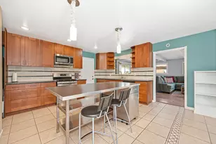 1026 W El Camino Ave, Sacramento, CA 95833 - Photo 9