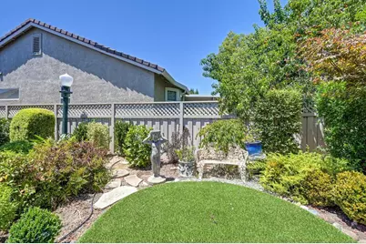 4072 Enchanted Circle, Roseville, CA 95747 - Photo 15