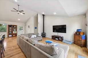 26870 Rockrose Ln, Colfax, CA 95713 - Photo 3