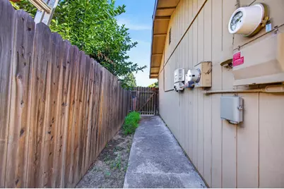 261 Graves Avenue, Sacramento, CA 95838 - Photo 33