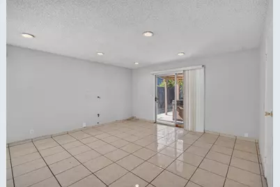 261 Graves Avenue, Sacramento, CA 95838 - Photo 13