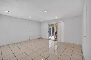 261 Graves Ave, Sacramento, CA 95838 - Photo 13