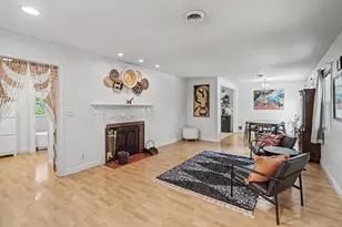 2440 Carlsbad Ave, Sacramento, CA 95821 - Photo 11
