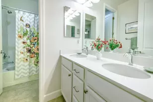 2205 Russell Cir, Woodland, CA 95776 - Photo 27