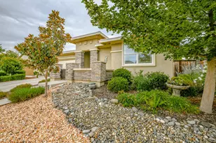 2205 Russell Cir, Woodland, CA 95776 - Photo 3