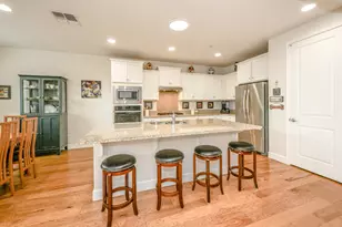 2205 Russell Cir, Woodland, CA 95776 - Photo 15