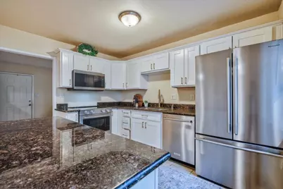 515 Hilltop Drive, Auburn, CA 95603 - Photo 13