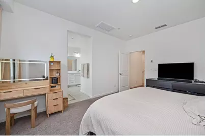 3074 River Trout Walk, Sacramento, CA 95833 - Photo 21