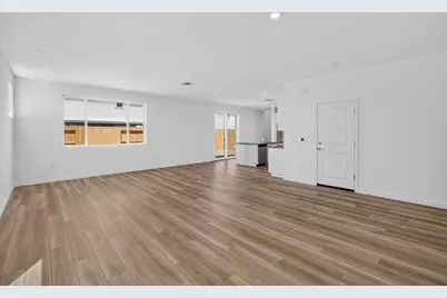 7646 Kobuk Valley Circle, Sacramento, CA 95829 - Photo 7