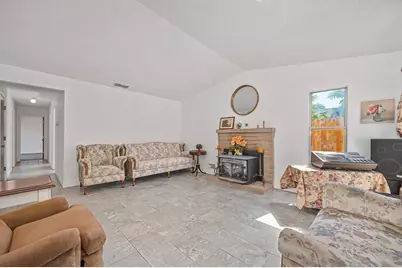 4271 Soledad Avenue, Sacramento, CA 95820 - Photo 13