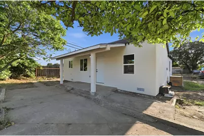 [Address not provided], Oakdale, CA 95361 - Photo 11