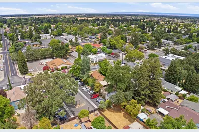 9112 Elk Grove, Elk Grove, CA 95624 - Photo 11