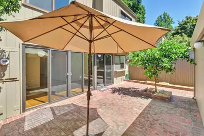1036 Vanderbilt Way, Sacramento, CA 95825 - Photo 49