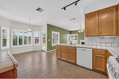 8964 Panamint Court, Elk Grove, CA 95624 - Photo 13