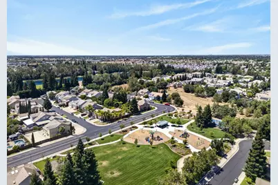8964 Panamint Court, Elk Grove, CA 95624 - Photo 57