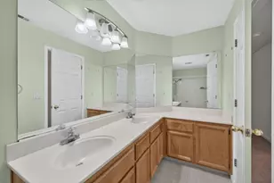 8964 Panamint Ct, Elk Grove, CA 95624 - Photo 37