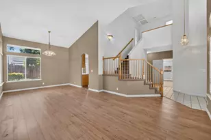 8964 Panamint Ct, Elk Grove, CA 95624 - Photo 3