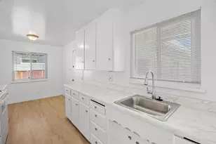 6630 38th Ave, Sacramento, CA 95824 - Photo 9