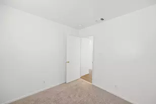 6630 38th Ave, Sacramento, CA 95824 - Photo 15