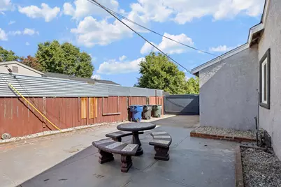 6630 38th Avenue, Sacramento, CA 95824 - Photo 25