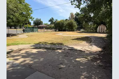 890 Morse Avenue, Sacramento, CA 95864 - Photo 47