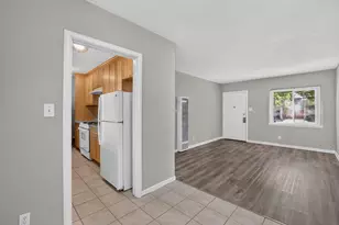 2814 37th St, Sacramento, CA 95817 - Photo 11