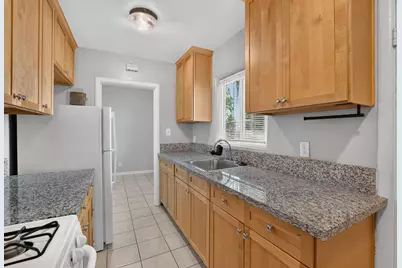 2814 37th Street, Sacramento, CA 95817 - Photo 15