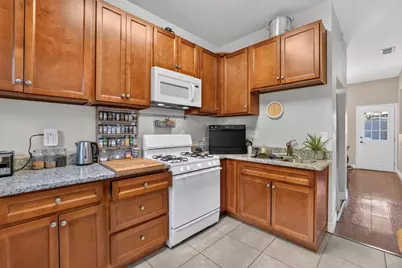 2814 37th Street, Sacramento, CA 95817 - Photo 29