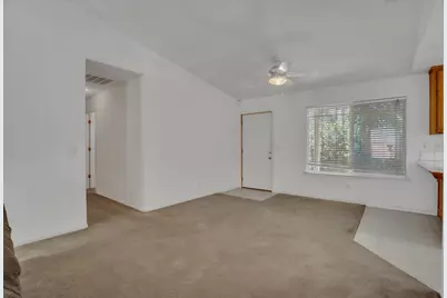 614 W Poplar Street, Stockton, CA 95203 - Photo 11