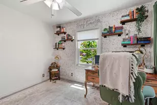 327 Eureka Ave, Lodi, CA 95240 - Photo 9