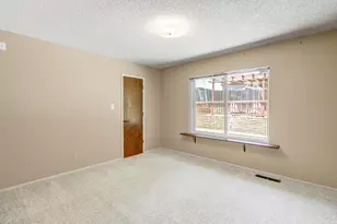 6825 Westmore Way, Carmichael, CA 95608 - Photo 21