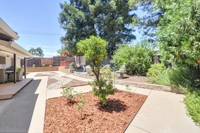 6825 Westmore Way, Carmichael, CA 95608 - Photo 25