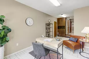 6825 Westmore Way, Carmichael, CA 95608 - Photo 13