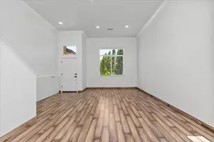 8213 Windmill Oaks Pl, Antelope, CA 95843 - Photo 5