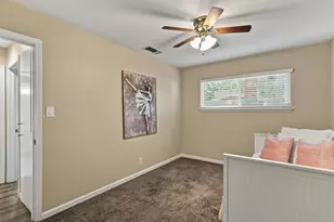 1308 Champion Oaks Dr, Roseville, CA 95661 - Photo 25