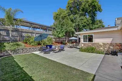 1308 Champion Oaks Drive, Roseville, CA 95661 - Photo 27