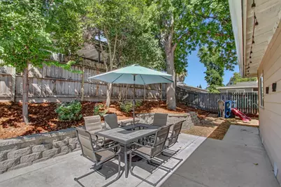 1308 Champion Oaks Drive, Roseville, CA 95661 - Photo 31