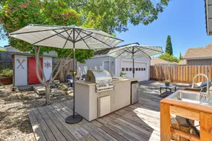 427 Parker Dr, Folsom, CA 95630 - Photo 39