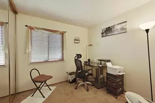 7927 Deer Creek Dr, Sacramento, CA 95823 - Photo 23