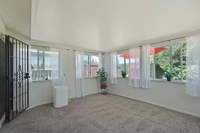 7927 Deer Creek Drive, Sacramento, CA 95823 - Photo 29