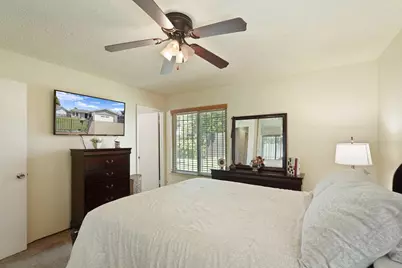 7927 Deer Creek Drive, Sacramento, CA 95823 - Photo 19