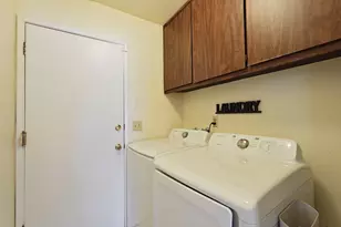 7927 Deer Creek Dr, Sacramento, CA 95823 - Photo 25
