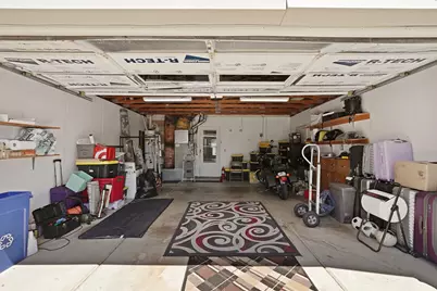 7927 Deer Creek Drive, Sacramento, CA 95823 - Photo 37