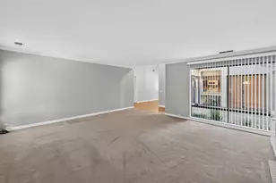 1363 Commons Dr, Sacramento, CA 95825 - Photo 7