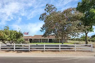 5764 W Kingdon Rd, Lodi, CA 95242 - Photo 1