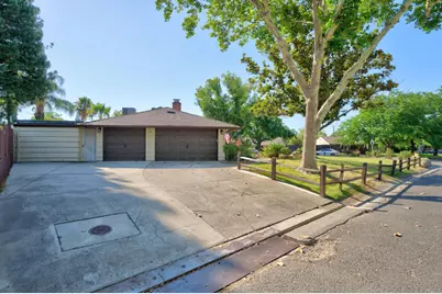 2401 Saint Francis Drive, Sacramento, CA 95821 - Photo 59