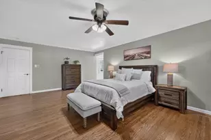 2401 St Francis Dr, Sacramento, CA 95821 - Photo 27