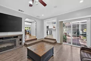 2401 St Francis Dr, Sacramento, CA 95821 - Photo 25