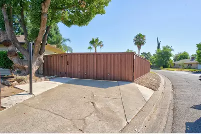 2401 Saint Francis Drive, Sacramento, CA 95821 - Photo 49