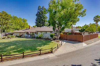 2401 Saint Francis Drive, Sacramento, CA 95821 - Photo 51